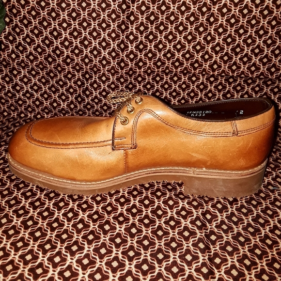 NWOT Cushioned Comfort Brown Shoes - Picture 3 of 7